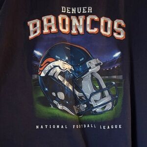 Vintage Reebok Broncos XL T-Shirt